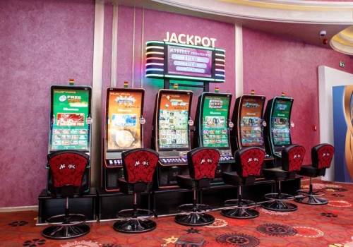 Aparate de slot Curved EGT instalate la Magic Games 