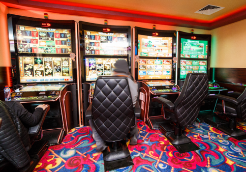 Super Premier si P-42V ST & Up Curved debuteaza in Romania la Winbet